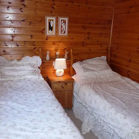 Chalet Boltons Tarn Luxury Log Cabins
