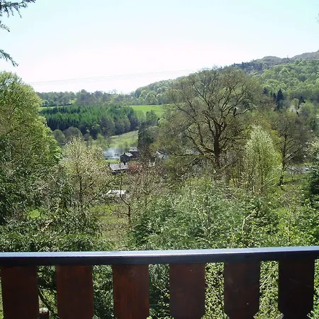 Boltons Tarn Luxury Log Cabins * Ambleside