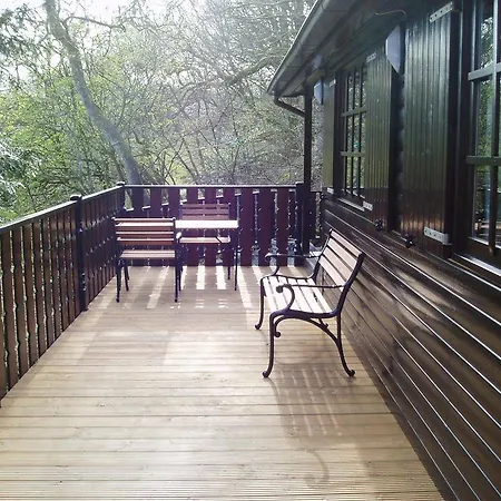 Boltons Tarn Luxury Log Cabins Chalet *